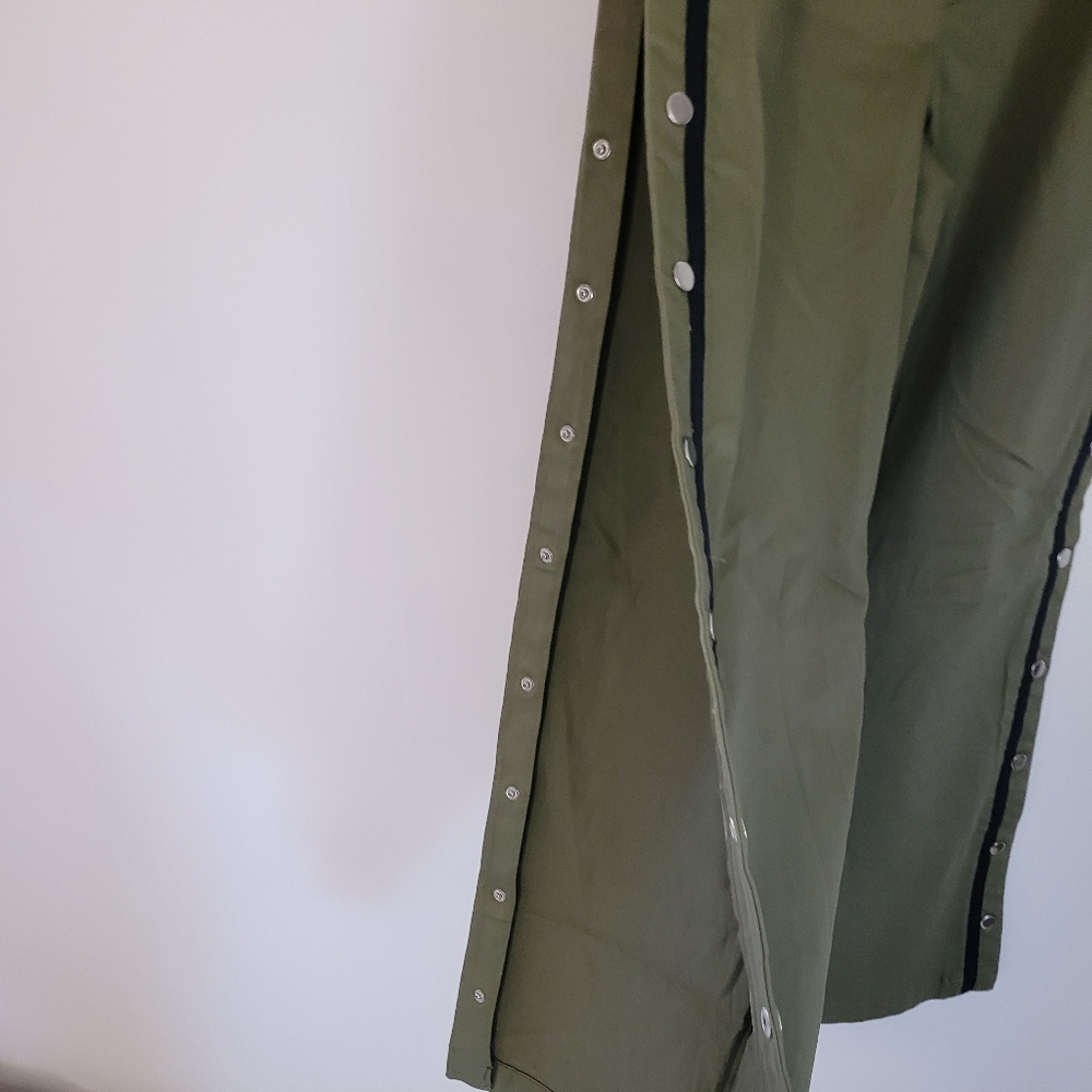 Tear Away Pants Snap to Waist  Fashion Nova Small Like New - Picture 6 of 12